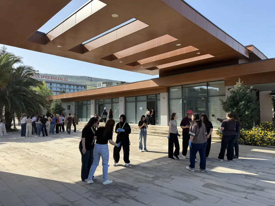 Start noktasında bekleyen takımlar