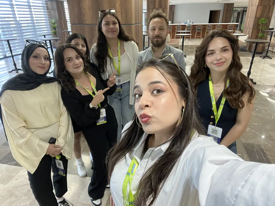 Sempozyum sabahı grup fotoğrafı